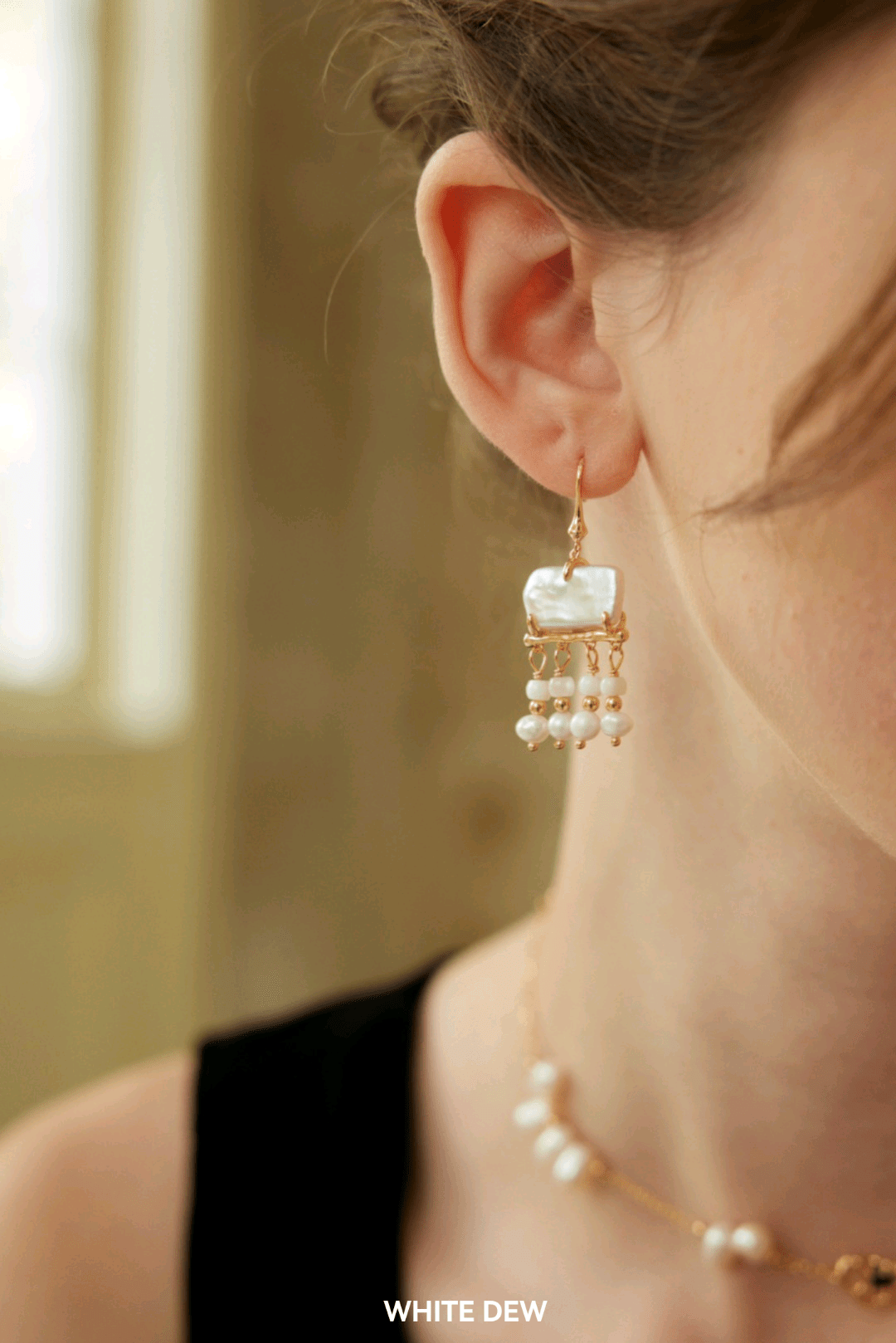 Natural mother-of-pearl earrings