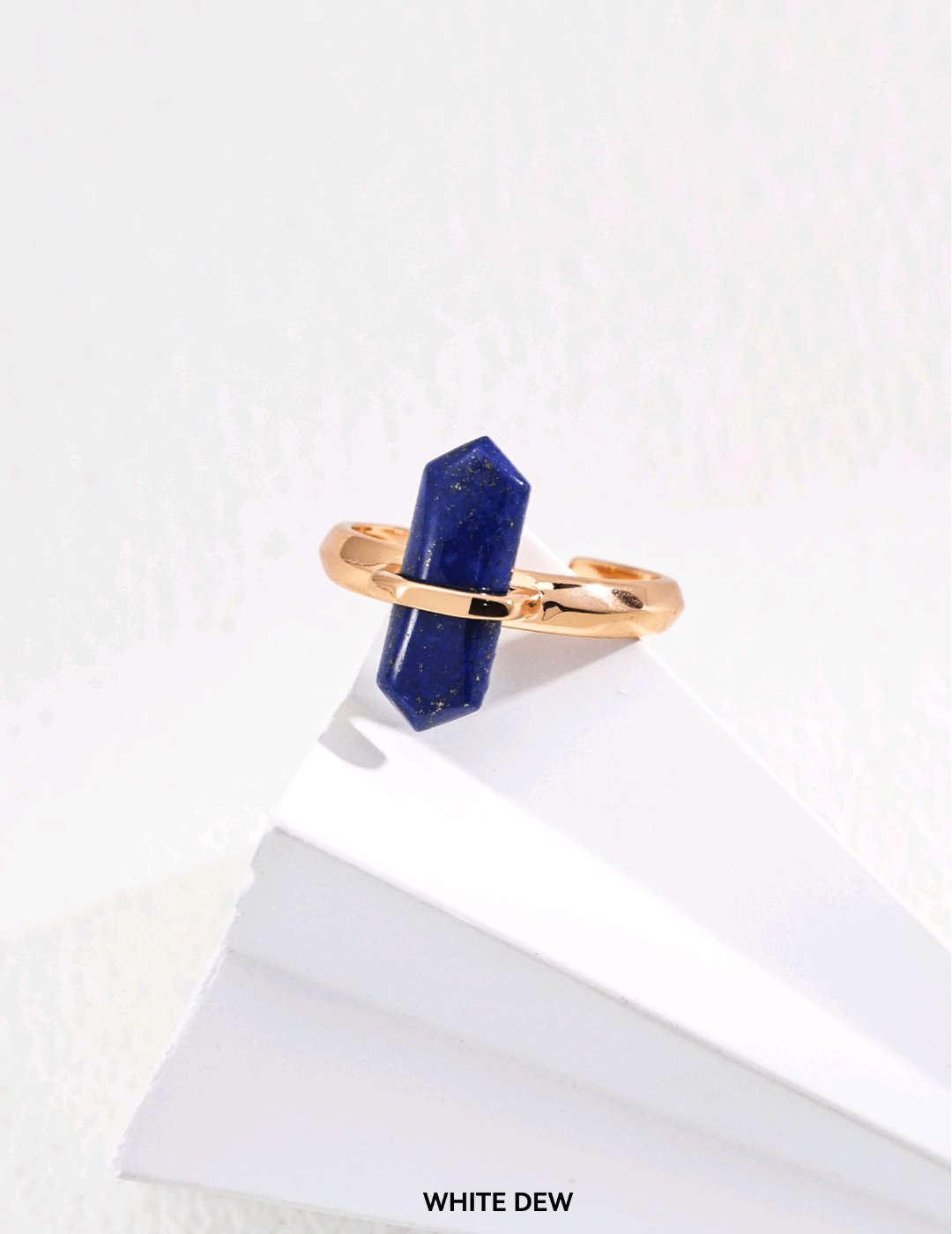 Lapis lazuli ring